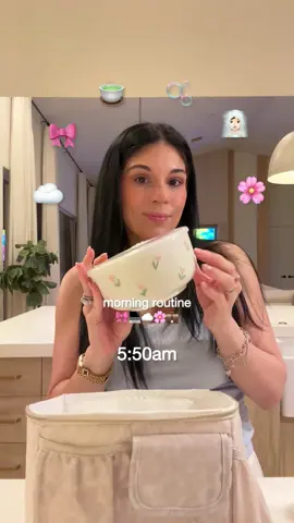 ASMR what my 4 am productive morning routine looks like🍵🎀🧖🏻‍♀️ #Vlog #morningroutine #asmr