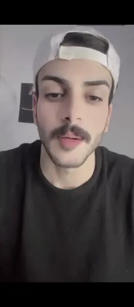 مثل ما انته بارد راح اصير ابرد💔😔 .  .  .  #تصميمي #لايك_متابعه_اكسبلور #لايك__explore___ #مشاهير_تيك_توك #مشاهير_العرب #مشاهدات100k🔥 #تصميم_فيديوهات🎶🎤🎬 @الشاعر فراس صادق #الشاعر_فراس_الصادق 