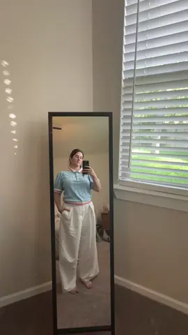 I call this one - East Hampton on a Boat Shout out @Anthropologie for the cutie top find. #easthampton #hamptons #sailboat #yaht #Summer #style #OOTD 