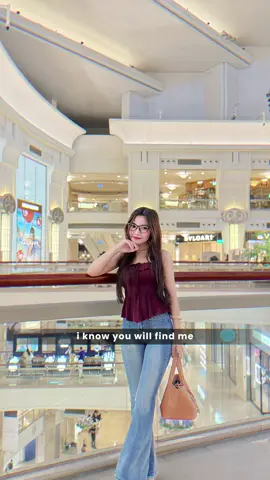 bukan penganut aliran “ baju yang udah kena kamera jangan dipakai lagi “ masih bisa di mix and match kok 🤝😘
