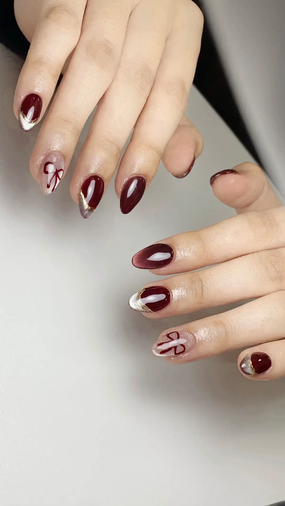 @V A N I A  #nail #nails #nailart #nailtech #nailsartvideos #nailinspo #naildesigns #nailsart #nails💅 #nailartist #nailideas #nailartsimpelelegan #nailmarble #nailmaroon #nailcateye #inspo #insponails #insponailstyle 