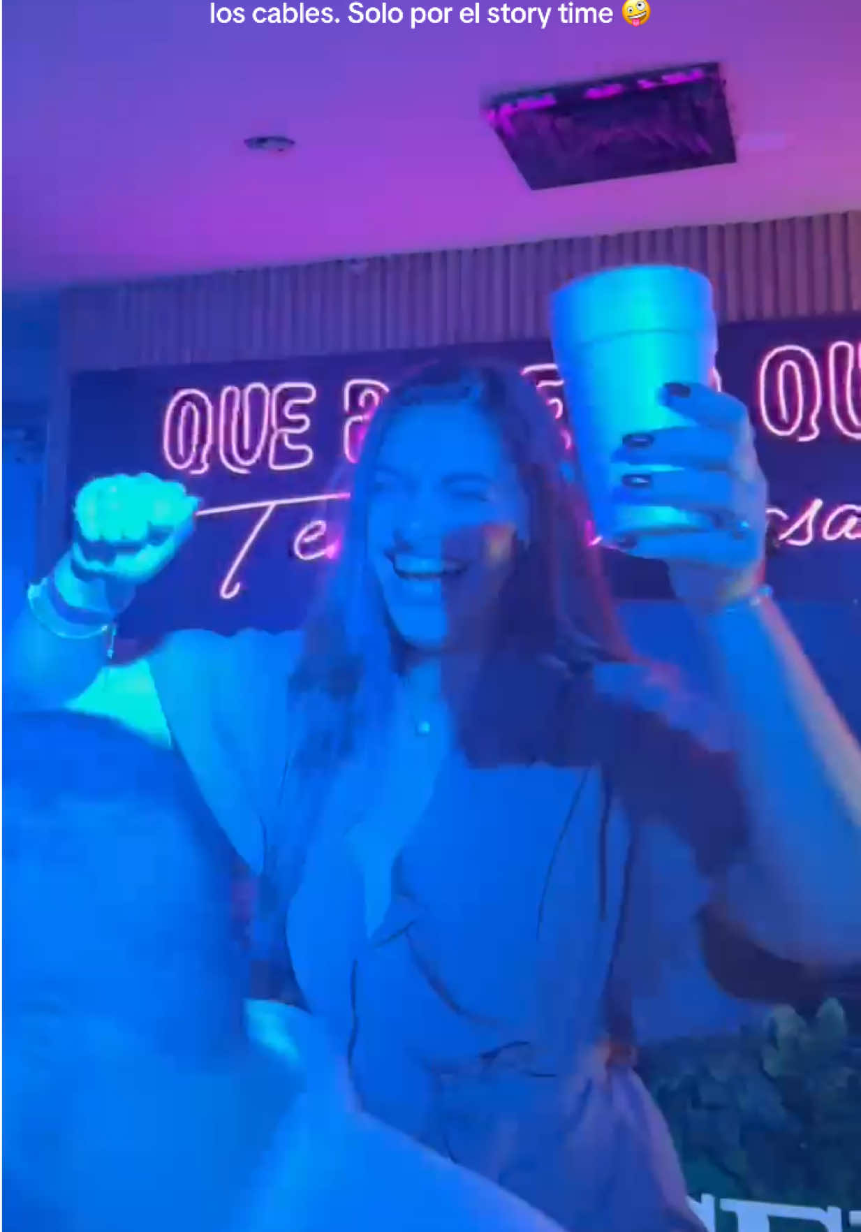 con naadiee yo cojo trote🤪🤪