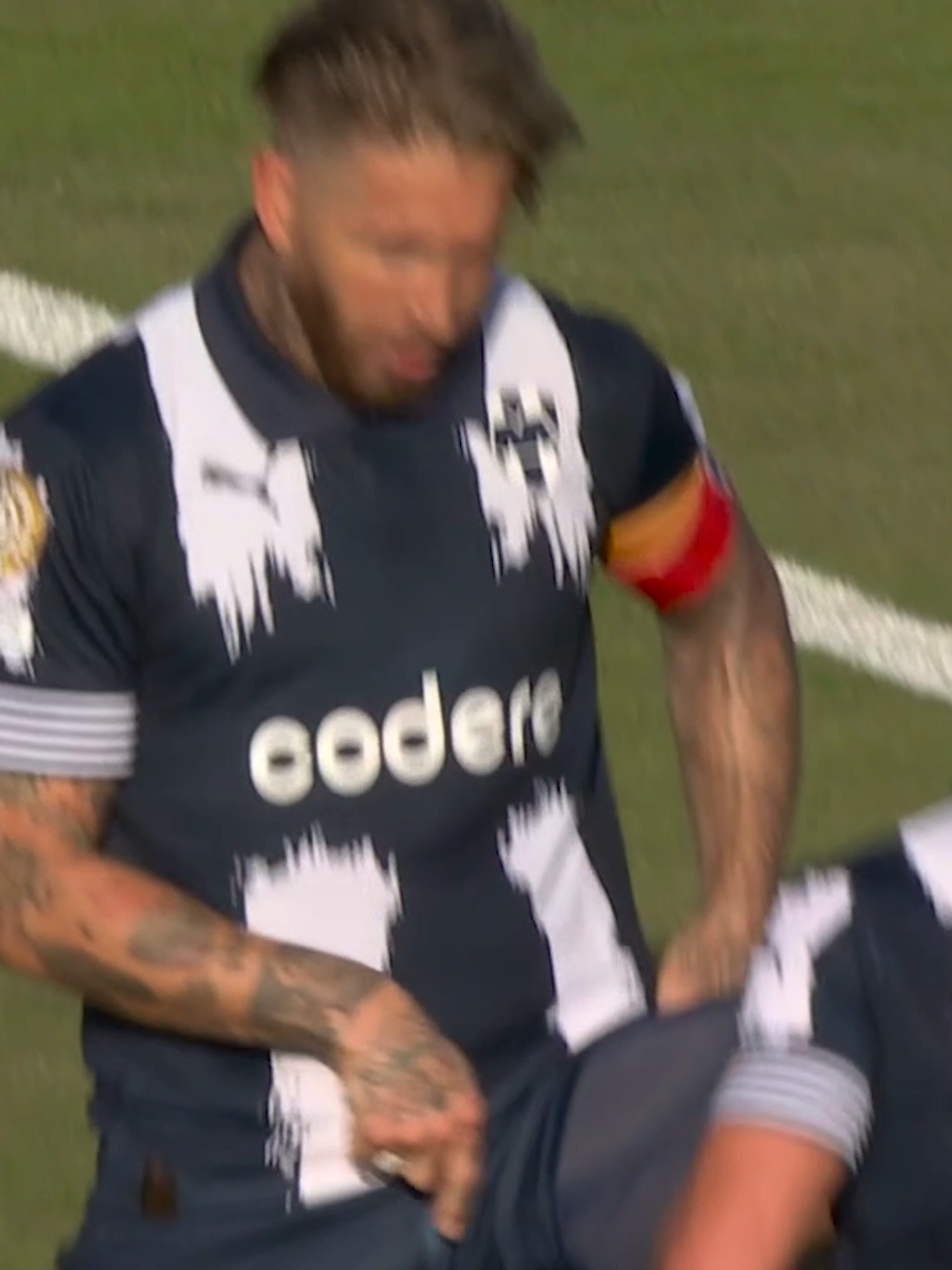 HAY JUGADORES QUE NACEN CON UN AURA ESPECIAL. Y ÉL ES UNO. ¡SERGIO RAMOS ES ETERNO! 🌟 El primer gol de @Rayados en el Mundial de Clubes no podía llevar otro nombre que el suyo #FIFACWC @FIFAClubWorldCup  | Todos los partidos gratis en DAZN.com #FIFACWC #TakeItToTheWorld #tiktokfootballacademy #rayados #rayadosdemonterrey #monterrey #rayadosmonterrey #sergioramos #ramos #futbol #football #footballtiktok