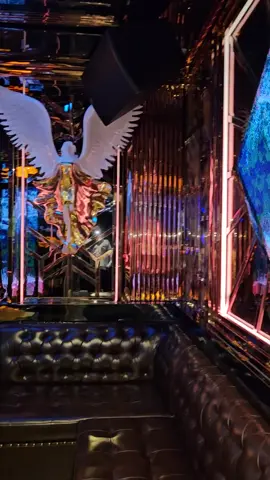 Mẫu Karaoke mới nhất mang vẻ đẹp sang trọng, thanh lịch, hoà nhã🥰🥰. Đẹp xuất sắc luôn ạ🫰🏻🫰🏻  #thicongnoithat #xuhuong #vatlieuchongchay #Karaoke #noithatkaraoke #noithatkaraokedep