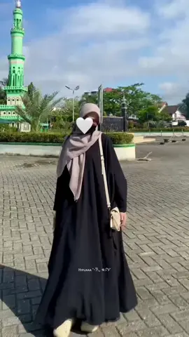 Cantikk bangett kaftannya🥰🖤 #kaftan #abayastyle #kaftanstyle #arabic #abaya #abayakaftan 