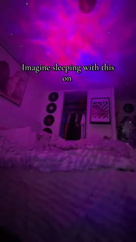 Get yours in the link below!! #fyp #tiktokshopfinds #astronautprojector #roomideas #viral #aesthetic 