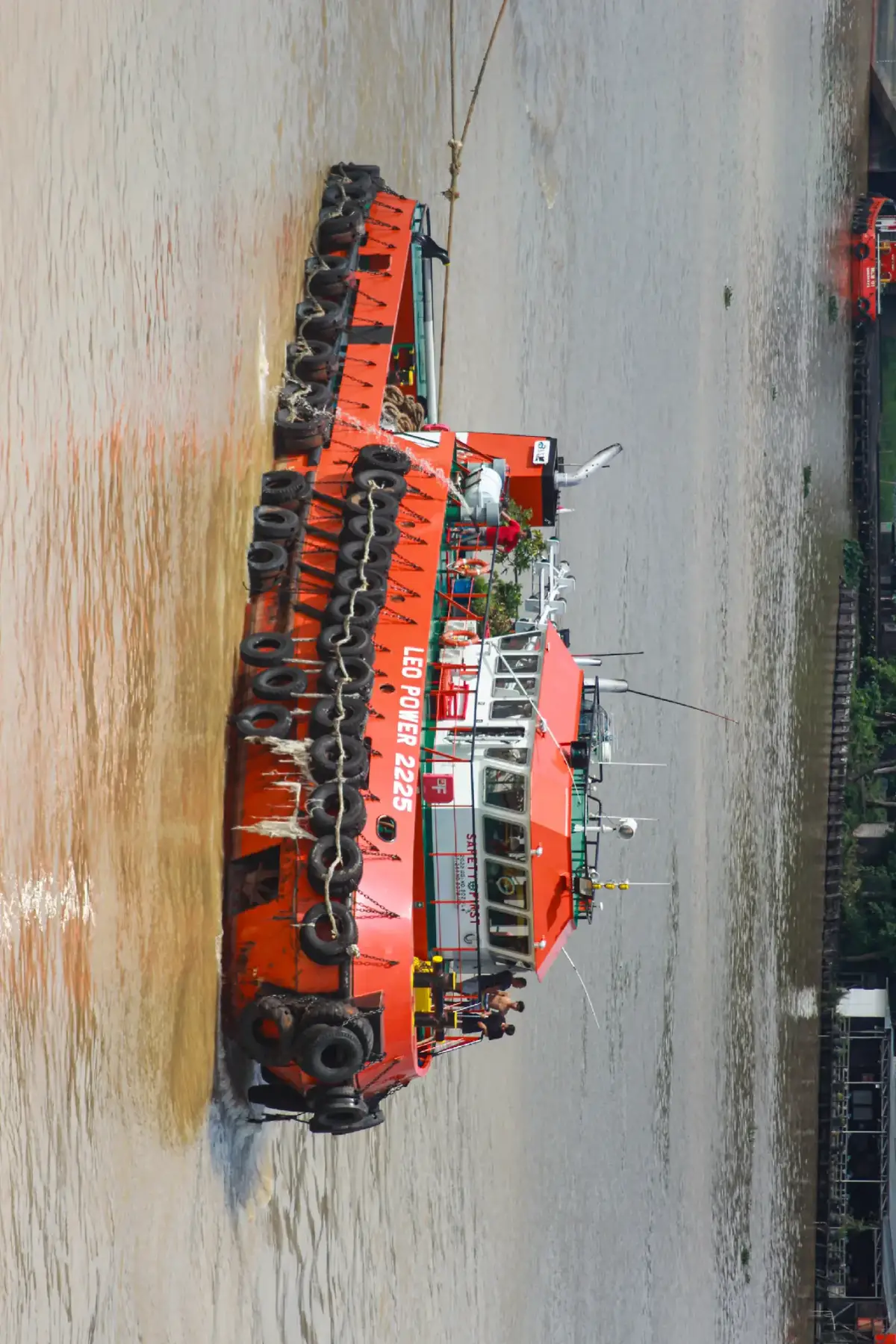 #leopower2225 #leoprancis #tugboatindonesia #tugboat #pelautindonesia #pelautpunyacerita #pelautindonesiatiktok #pelautmuda #masukberanda #berandatiktok #foryoupage #fyppppppppppppppppppppppp #trending #palembang #sumatraselatan 
