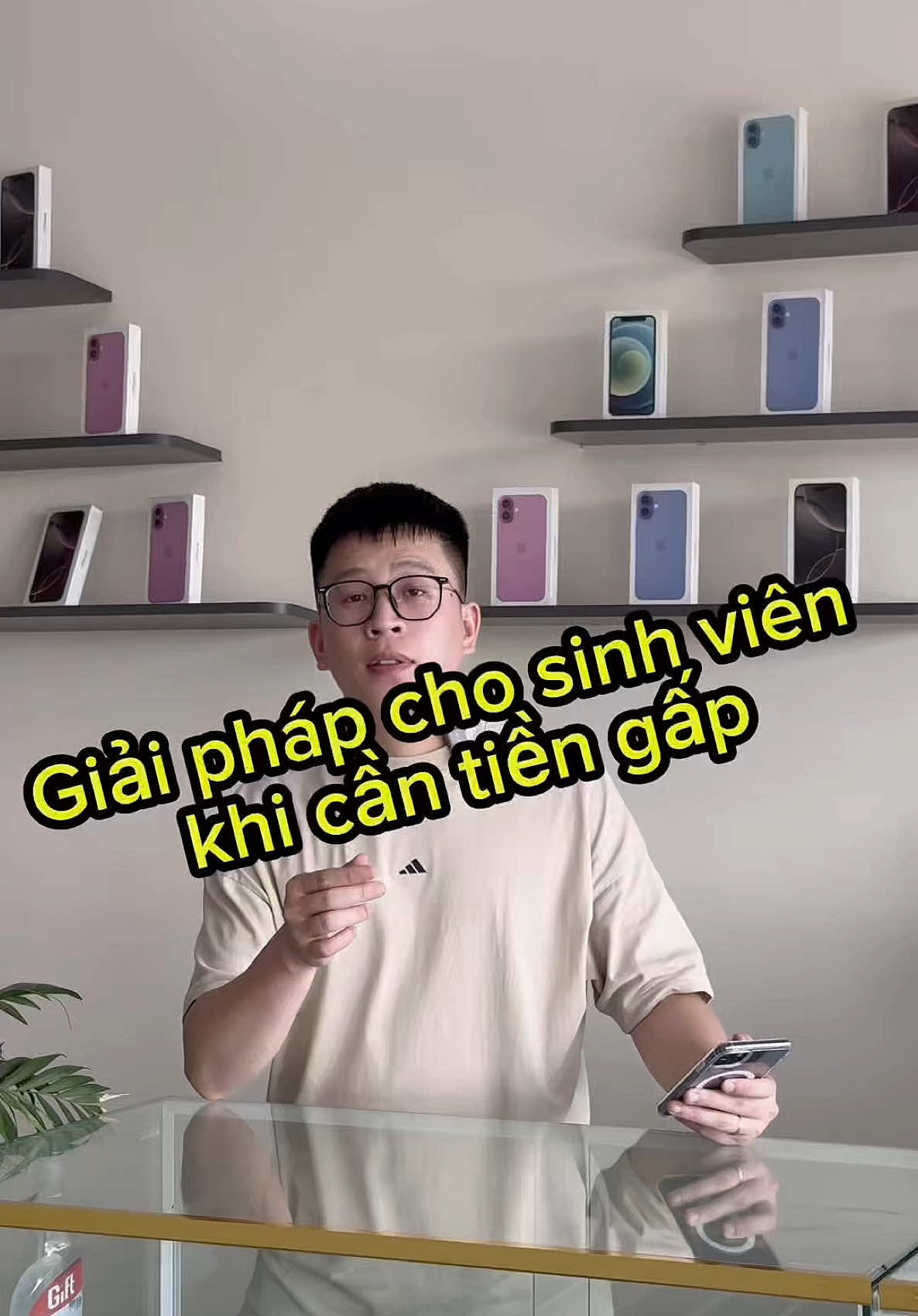 Giải pháp cho Sinh Viên khi cần tiền gấp  #tnmobilethainguyen #thainguyen  #LearnOnTikTok  #ducanhtnmobile  #iphone #icloud  #dienthoai  #veo3 