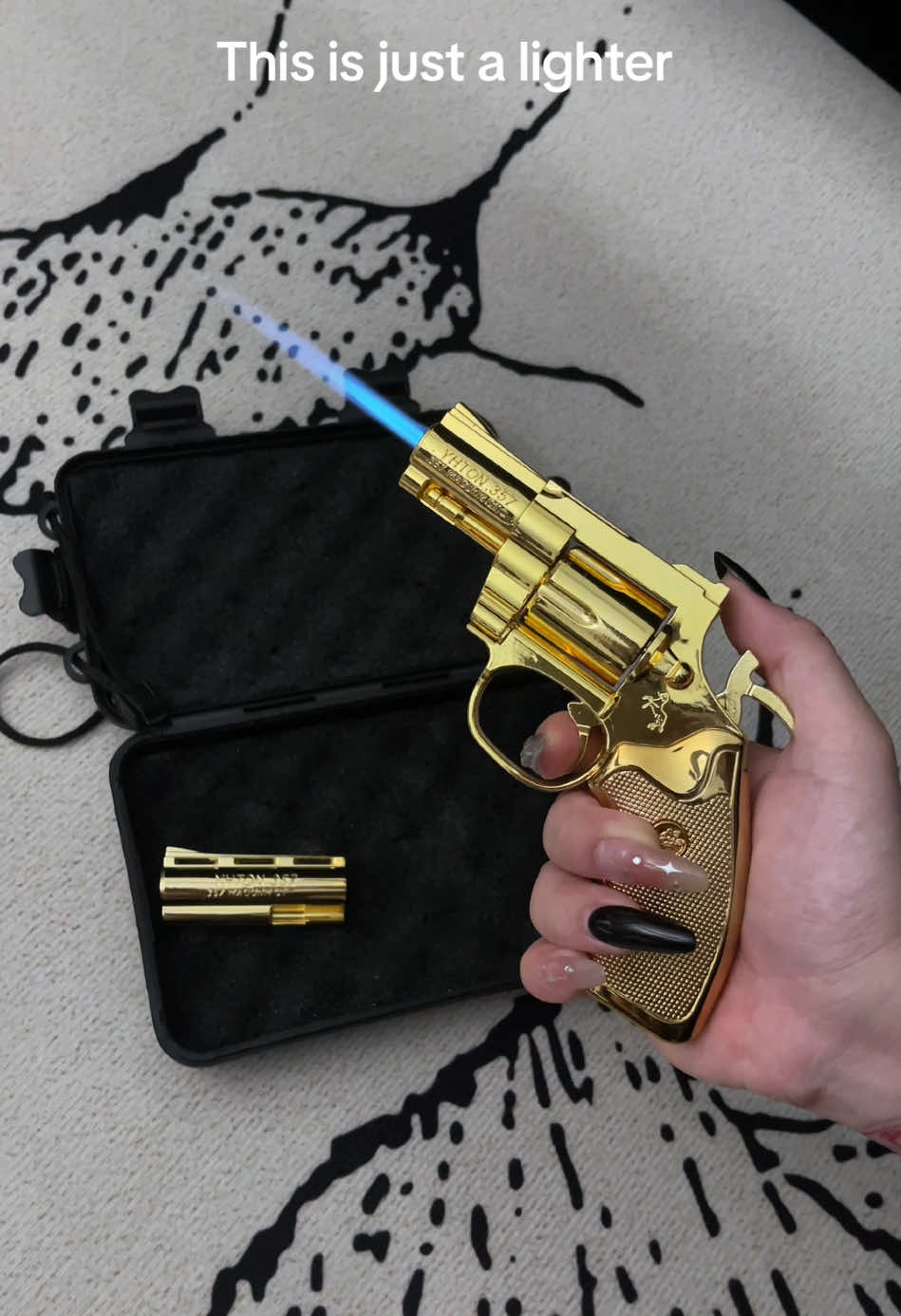 #fypシ #lighter #tiktokshop #gift #lighterlover #tiktok #dadgift #FathersDay #lighters #DealsForYouDays #FathersDayGift #lovemyhome 