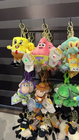 Các mẫu móc khoá bên sốp: Bọt biển, răng sún, buzz, stitch,… Gabo House ✉️ Online Only 📩 (9-11am&3-8pm) 📍 Nam Từ Liêm, Hà Nội