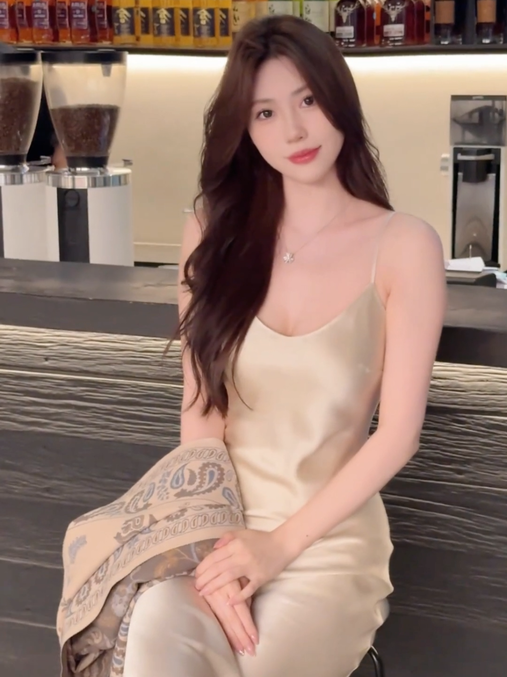 Trả cho anh tự do !! #outfit #thoitrangnu #quanaonu 