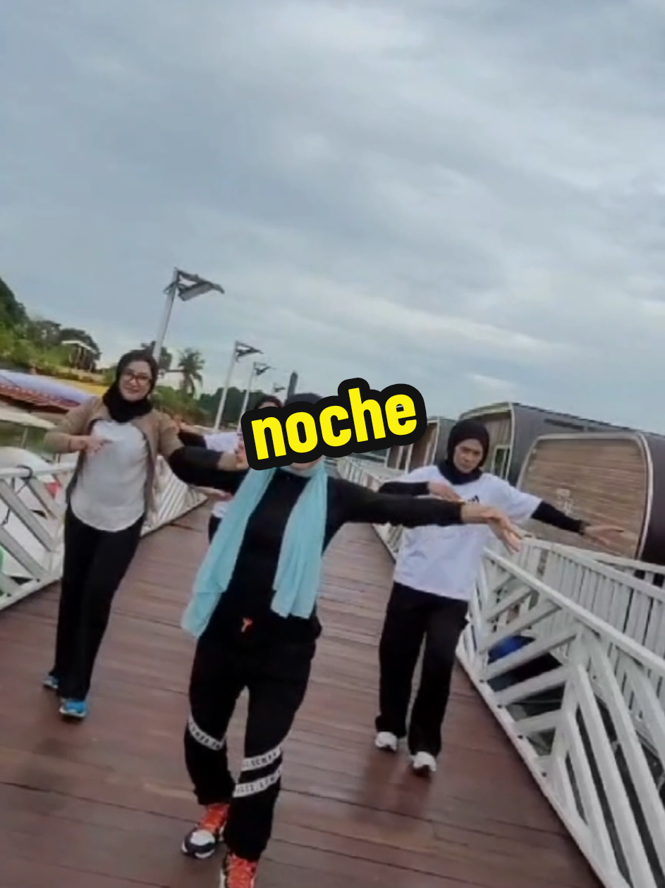 🎶Let's Nacho  Dancing with my girls after program senaman bas express darul iman . Thank you for inviting me again 🔥 Come join my zumba class every day at Groove Studio Gong Badak ladies only  #dance #zumbaclass #kualanerus #stadiumgongbadak #ktcc #fyp #zjam #followers #groovestudio #zinsaraganu #zumbamalaysia #zumbaterengganu 