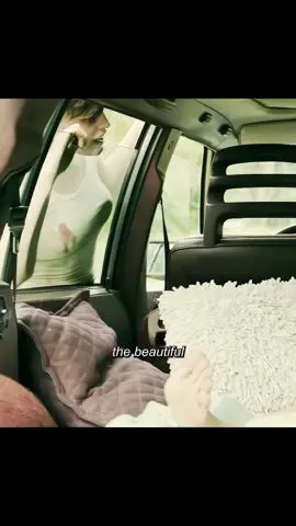 A man is trying to make a move on a beautiful zombie.#tiktok #movie #foryoupage 