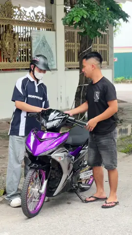 Ae cứ qua ủng hộ là vui rồi.Vẫn là tím mộng mơ  #ex #ex150 #y15zr #y15zrmalaysia #y15malaya_official 