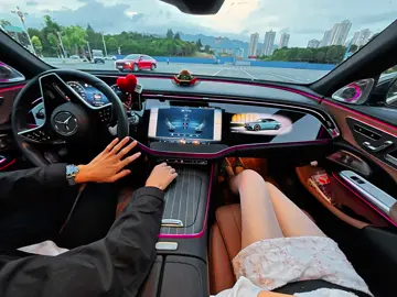 Dạo phố cùng E300 #sieuxe #cartop #sieuxevietnam #phukienxehoi #mescerdes #maybach #doxe 