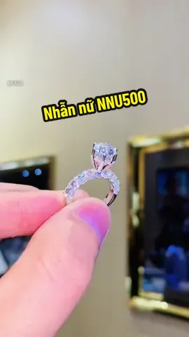 Nhẫn kim cương nhẹ nhàng đơn giản viên chủ 7,2mm kiểm định quốc tế #GIA #tamluxury #trangsuc #kimcuong #nhẫnđẹp #xuhuong 