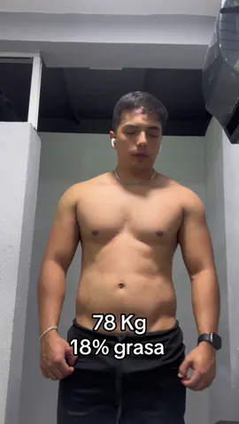 Transformación física hombres Así fue mi trasformacion física💪🏻 #fyp #Fitness #efloressfit #gym #deficitcalorico #deficit #bajardepeso #abdomen #GymTok #gymrat #culturismo #abs #trasformacion #fisiconatural  