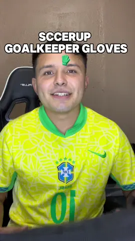 SccerUp goalkeeper gloves #Soccer #football #futbol #messi #ronaldo #goalkeeper 