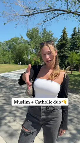 When halal and holy water link up🫱🏼‍🫲🏻☪️✝️🤪 #fyp #muslim #catholic #bestie 