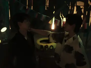 Throwing money is crazy #revengedlove #chinesebl #逆爱 #tianxuning #ziyu #revengedloveep1 #liuxuancheng #zhanxuan #逆袭之爱上情敌