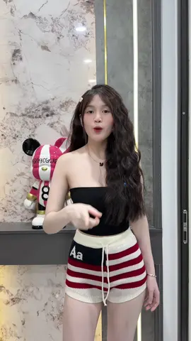 Quần xinh