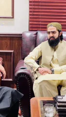 اسلام آباد: سابق ڈپٹی اسپیکر قومی اسمبلی زاہد اکرم خان درانی اور سابق ایم پی اے سرائے نورنگ ظفر اللہ خان مروت کا فرزند قائد جمعیت مولانا اسجد محمود کیساتھ ملاقات۔#fyppage #fyp #asja 
