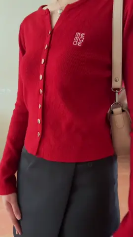 คาร์ดิแกนผ้านุ่ม กระดุมทอง ใส่สบาย พอดีตัวมากๆ #เทรนด์วันนี้ #ป้ายยาtiktok #เสื้อผ้าผู้หญิง #memade