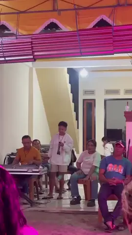 sandiri turus doee🙏🏻😭#galaubrutal #cover #manado #sulawesiutara #bitung #kotamobagu #gorontalo #fyp #fy #masukberandafyp #masyaallahtabarakkallah #VoiceEffects #soundviral 