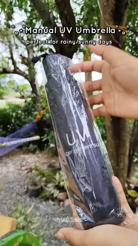 Manual UV Umbrella ☂️☂️ perfect for 🌧️ and ☀️ days!! #umbrella #manualuvumbrella #fypシ #foryoupage #fypp #foryou #epwaypi #fyp #fyppppppppppppppppppppppp 