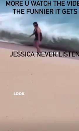 Jessica never listens🙄 #beach #funny #comedy #voiceover #jessica #public #shorts #fyp #foru #viral #trending #meme 