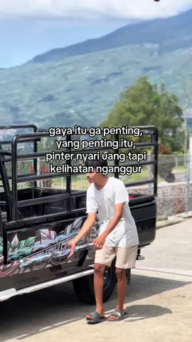 ketoke pengangguran dolan tesrus tapi bayaran😋