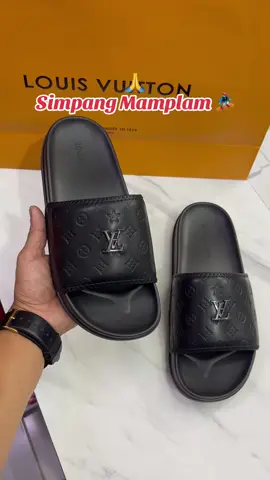 #sandalpria #sandalpremium #rekomendasisandal #masukberandafyp #hmbireuen #bireuen #fyp  0853 6221 0405