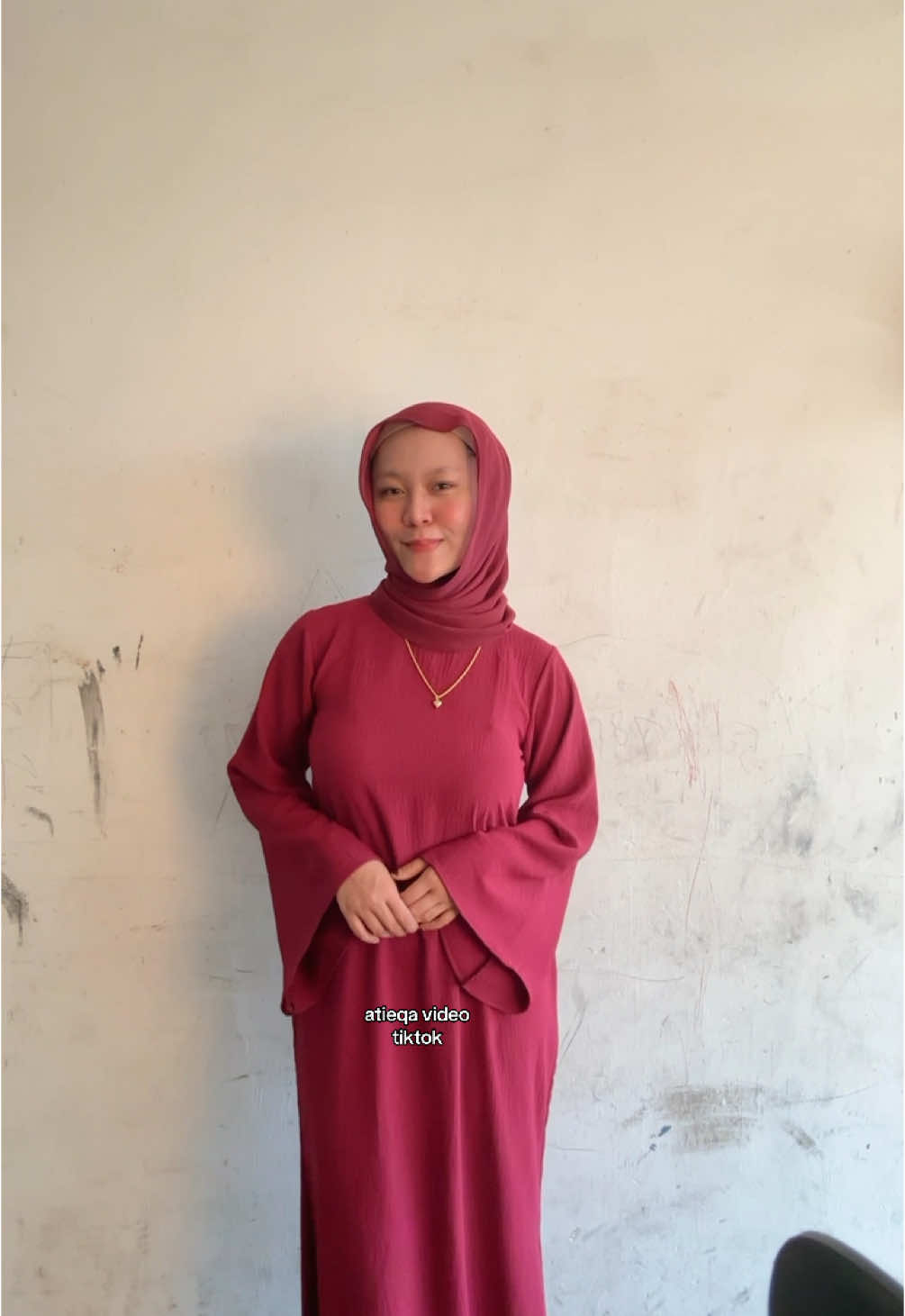 Lawaa set abaya ni❤️🤩 #abayafreeshawl #abayamurah #kaftanfreeshawl #fypppp #fyp 