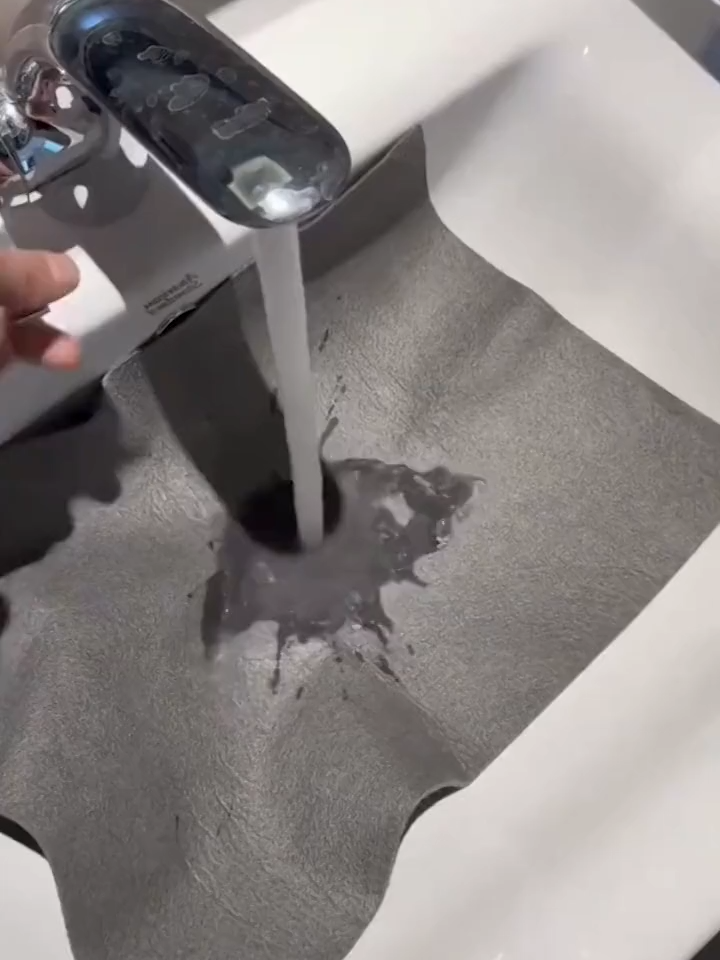 5_自从家里有了这个魔力抹布，真的很好用，擦玻璃，擦镜面干的快不留水印