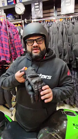 Bering Punch Goretex Motorcycle Gloves #beringmoto #Motorcyclegloves #goretex #french #sydney #australia #motorcyclestuff#motorcyclestuffaustralia #motorcyclestuffsydney 