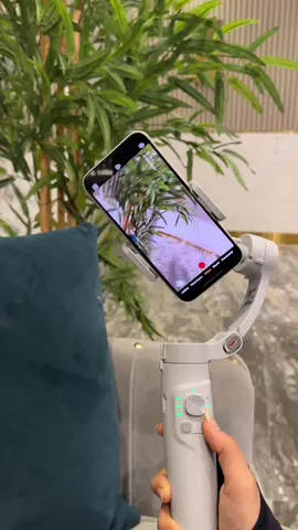 مثبت ومانع الاهتزاز لتصوير اهم منتج للمصورين  #UGC #صانع_محتوى #مانع_اهتزاز_للجوال #مصورة_زواجات #متجر_لويس 