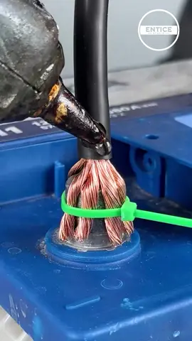 Battery cable connection trick #battery #connection #hack 