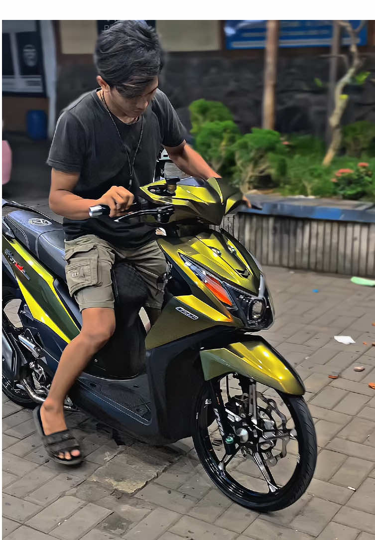 Mtr di pake tmn cakepnya keliatan yaa🤩🤩 #beatfimodifikasi#beatfiindonesia#penggunaring17#allbeat#fyp #story 