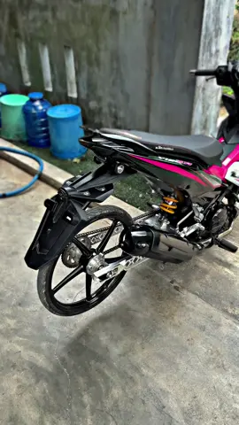 Mỗi lần dắt ra dô là dị không đó 😂 #y15zrmalaysia #xuhuong #y15zr #fyp #ex150 