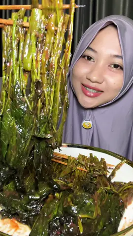 Beli Sate kangkung #mukbangsatekangkung #mukbang #llialisty #fyp 