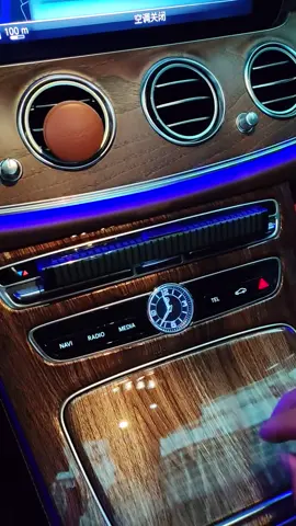 Đèn nháy theo nhạc LED RGB cảm biến âm thanh #ledcambienamthanh #ledrgb #thanhlednhaytheonhac #phukienoto #phukienxetai #phukienxe92 #xuhuong 