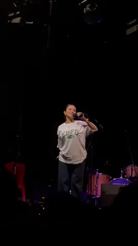 #fyp #timorleste🇹🇱 #fypp Música ida ne’ebe mak lori hau ba dalan Sucesso nian.                    “ HA’U RIKU “ 🤍✨.  