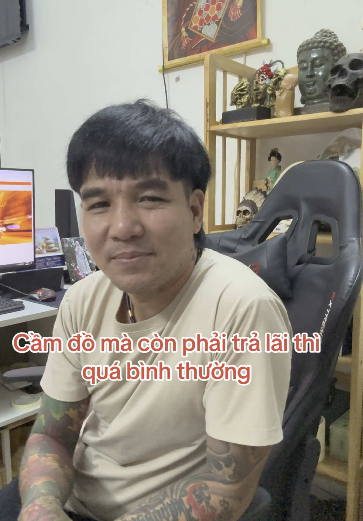 Thay vì đi mượn chạy vạy khắp nơi thì ae cứ xách đồ tới Tuấn Lê gửi tạm cũng đc, lãi suất 0đ, không phí dv, áp dụng cho các khoản vay dưới 50 triệu nhé ae