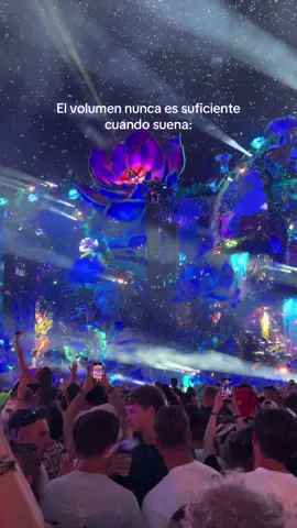 Un temazo 🤩 #davidguetta #electronicmusic #tomorrowland #playhard #edm 