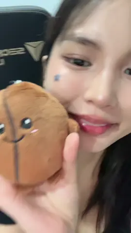 Cutieeeeee #unboxing #zuscoffee #zusbuddyseries 
