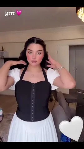 grrr🤣#evonawaad #dohuk #أكسبلور #tiktok #evona_waad #like #mariawaad #زاخو_دهوك_هولير_سليماني_ئاكري_سيمي #دوهـوك_زخو_سليماني_ئاكري_ئاميدى_هـولير @evona401 @MARIA WAAD  👑 