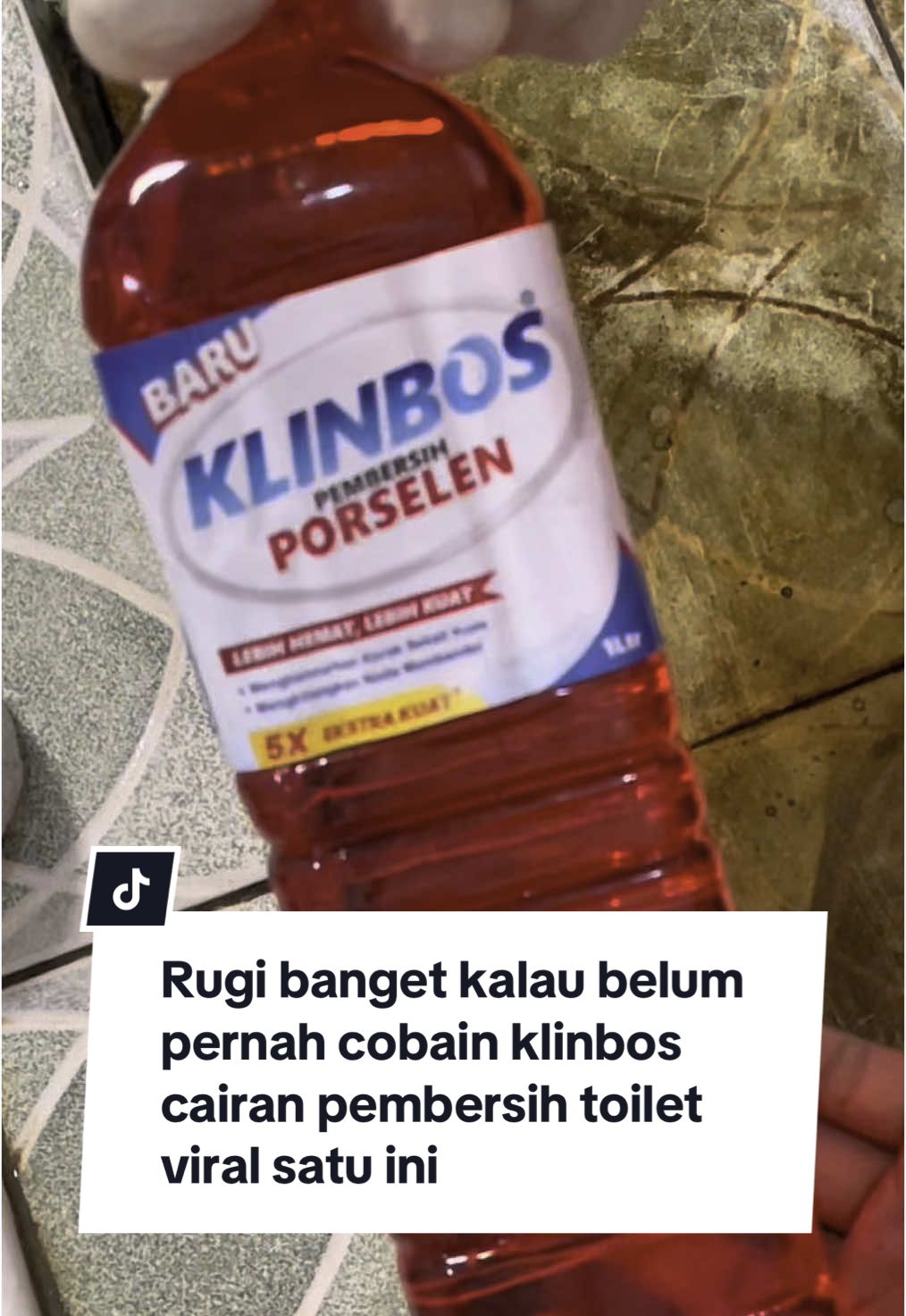 Rugi banget kalau belum pernah cobain klinbos cairan pembersih toilet viral satu ini #klinbos #klinbospembersihkerak #klinbospembersihporselen  #pembersihtoilet #pembersihkerakviral #pembersihkamarmandi #toiletcleaner #pembersih #pembersihviral #pembersihwc