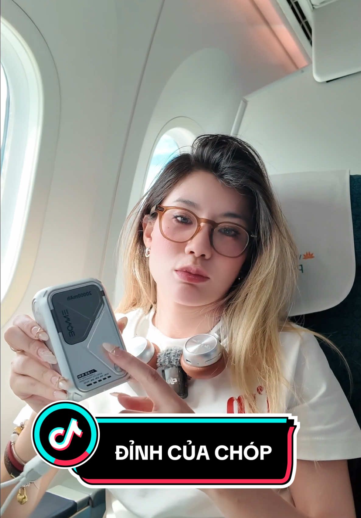 Trải nghiệm sạc dự phòng màu mới của Bonne Tech quá sang xịn #tiktokshop #haiyenhappy #bonnetech #sacduphong #sacduphong20000mah #sacbonne 