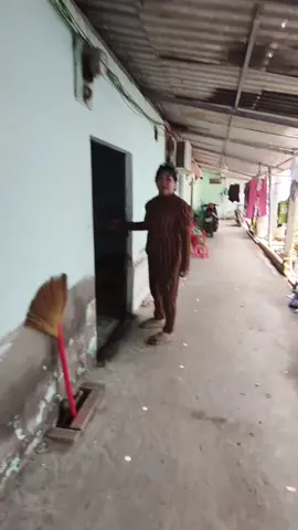 ##Rat mong video được mọi người chia sẻ, để mọi người biết ủng hộ vé số cho e , để có tiền mua sữa,tã ..cho 2con