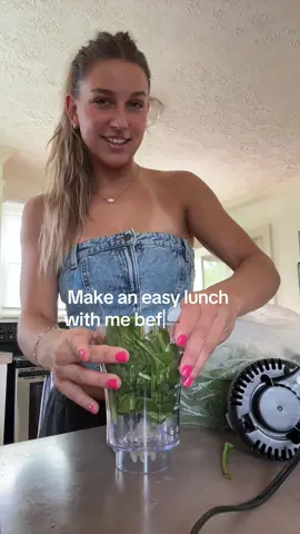 A good Summer smoothie to get you going! Plus a quick meaty meal🌮🥤 #cooking #food #meal #mealideas 